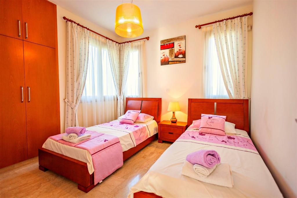 Polis Villa Kartiela Sandy Beach Villas - Private Pool - Jacuzzi - Private Beach Area מראה חיצוני תמונה